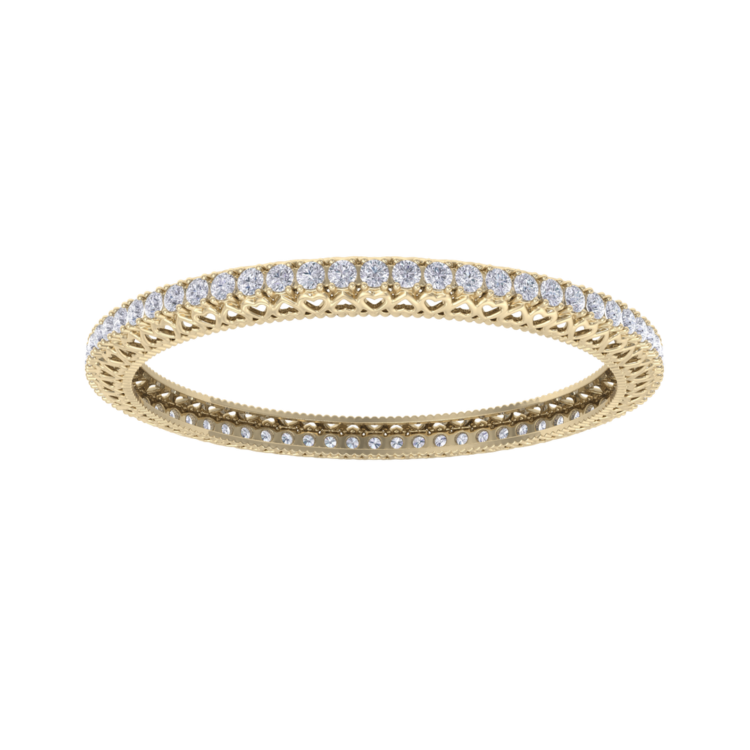 Classic diamond bangle with hearts in yellow gold with white diamonds of 13.60 ct in weight