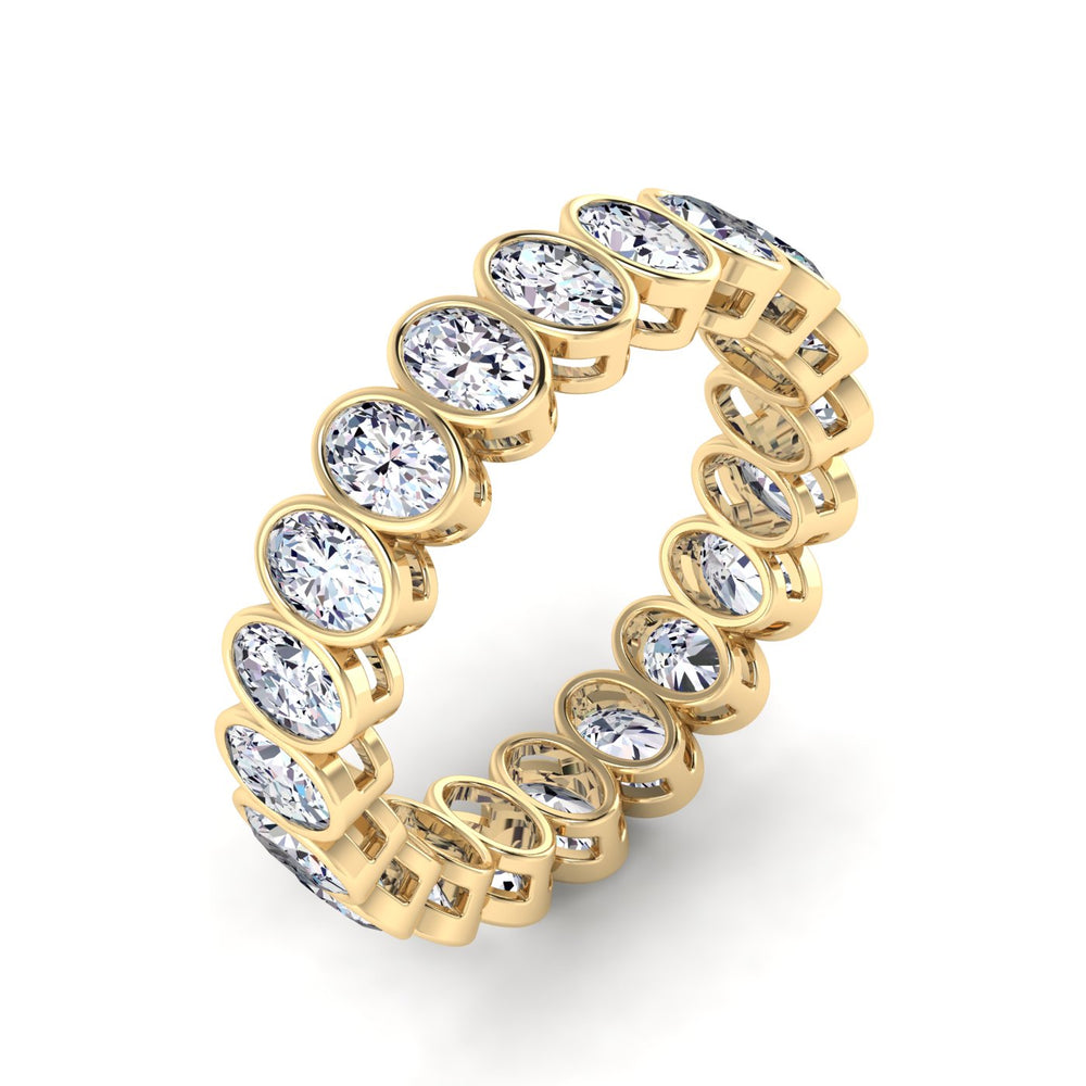 18K - Women's classic eternity band ring with oval shape VS diamonds 2.94 ct. in weight