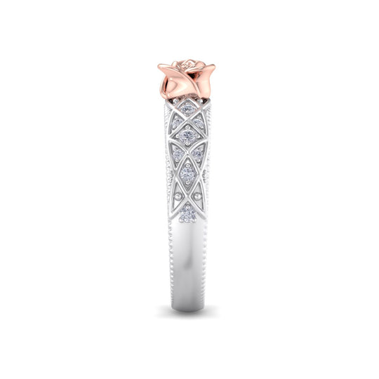 Rose Garden ring in white gold with white diamond of 0.13 ct in weight