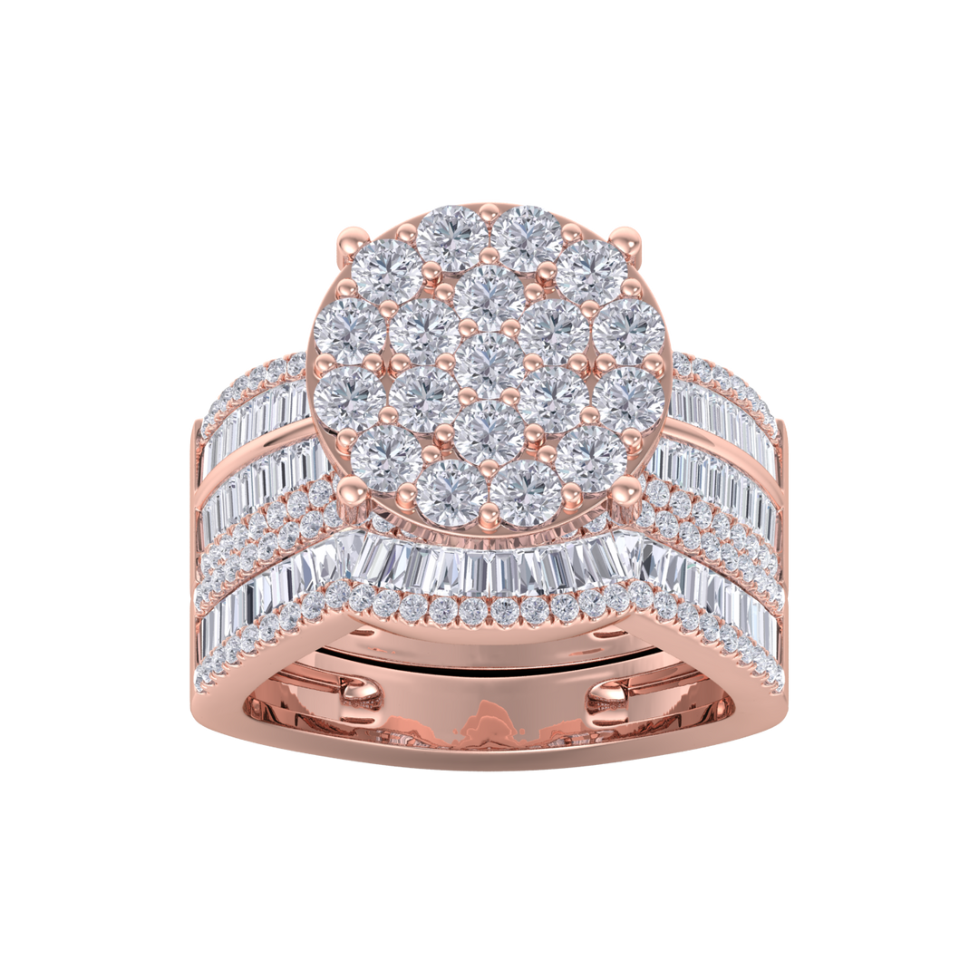 Beautiful Diamond ring in rose gold with white diamonds of 2.74 ct in weight