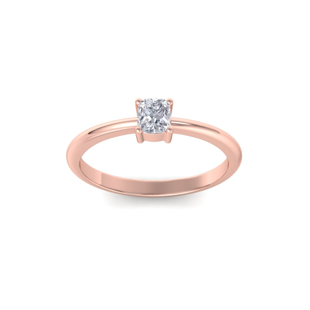 Cute Diamond ring in white gold with white diamonds of 0.25 ct in weight