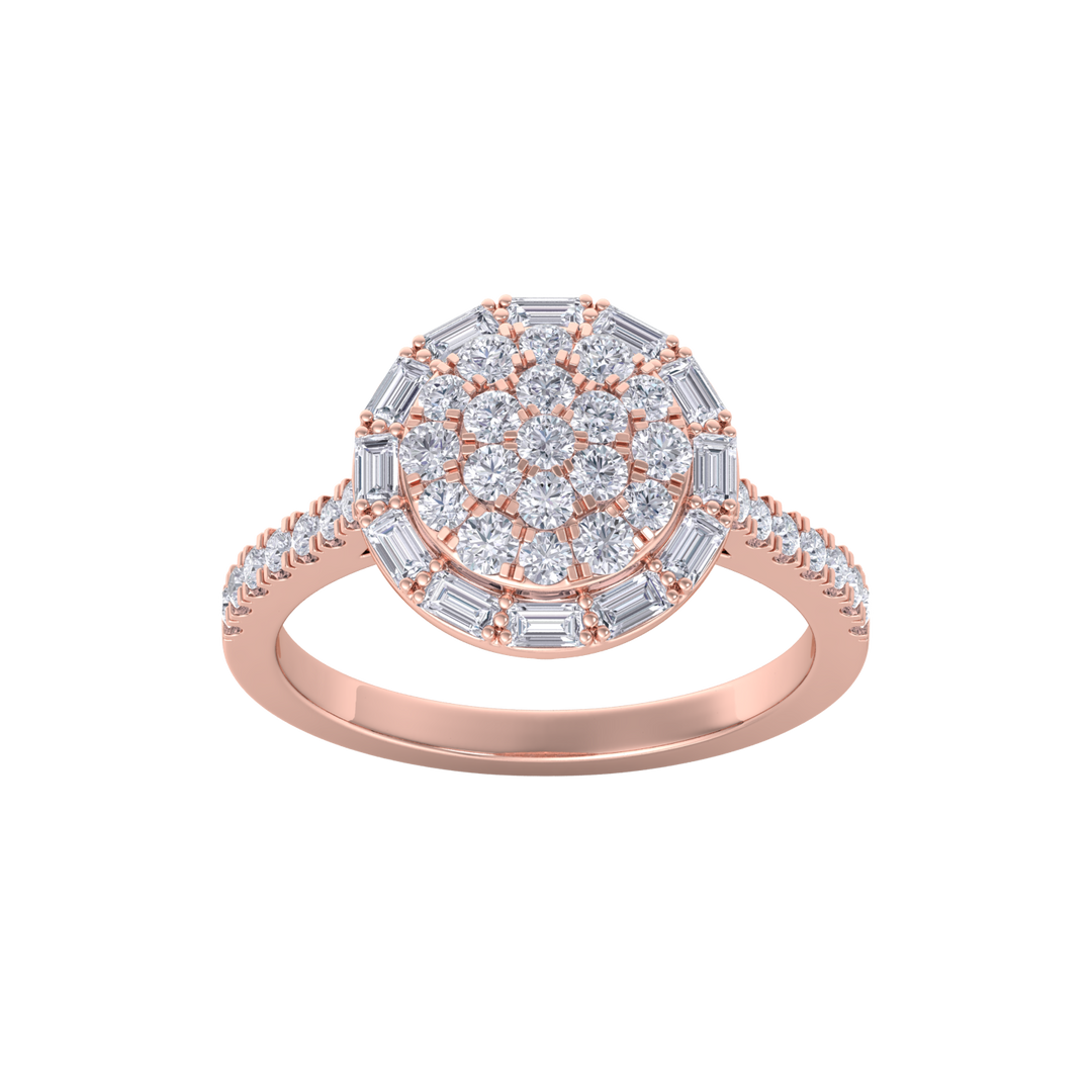 Round cluster ring in yellow gold with white diamonds of 0.92 ct in weight