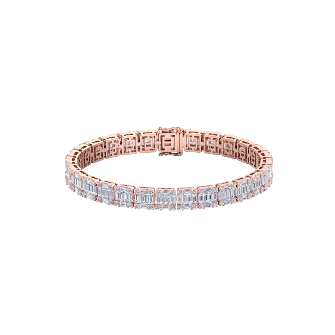 Baguette tennis bracelet in yellow gold with white diamonds of 5.20 ct in weight