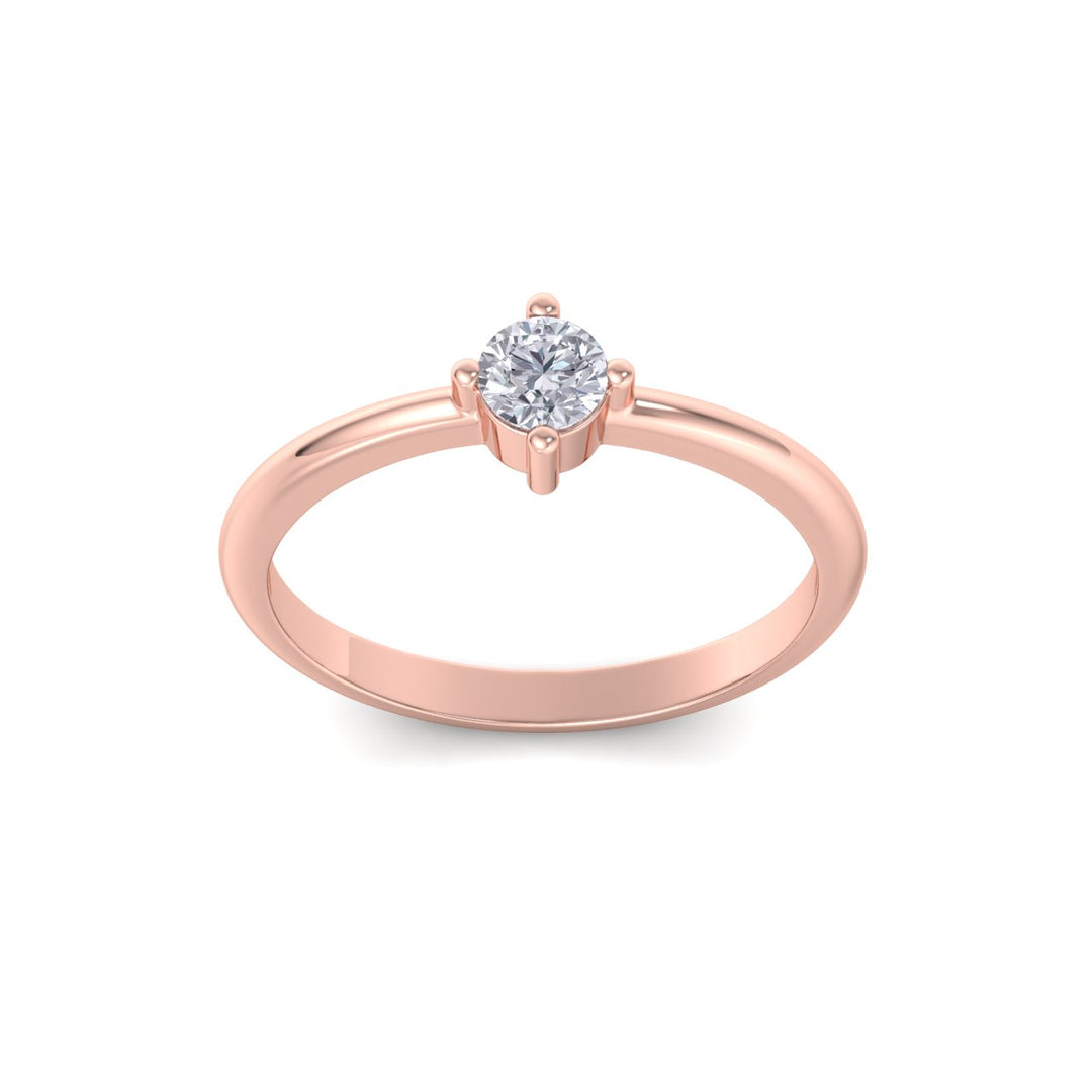 Diamond ring in rose gold with white diamonds of 0.25 ct in weight