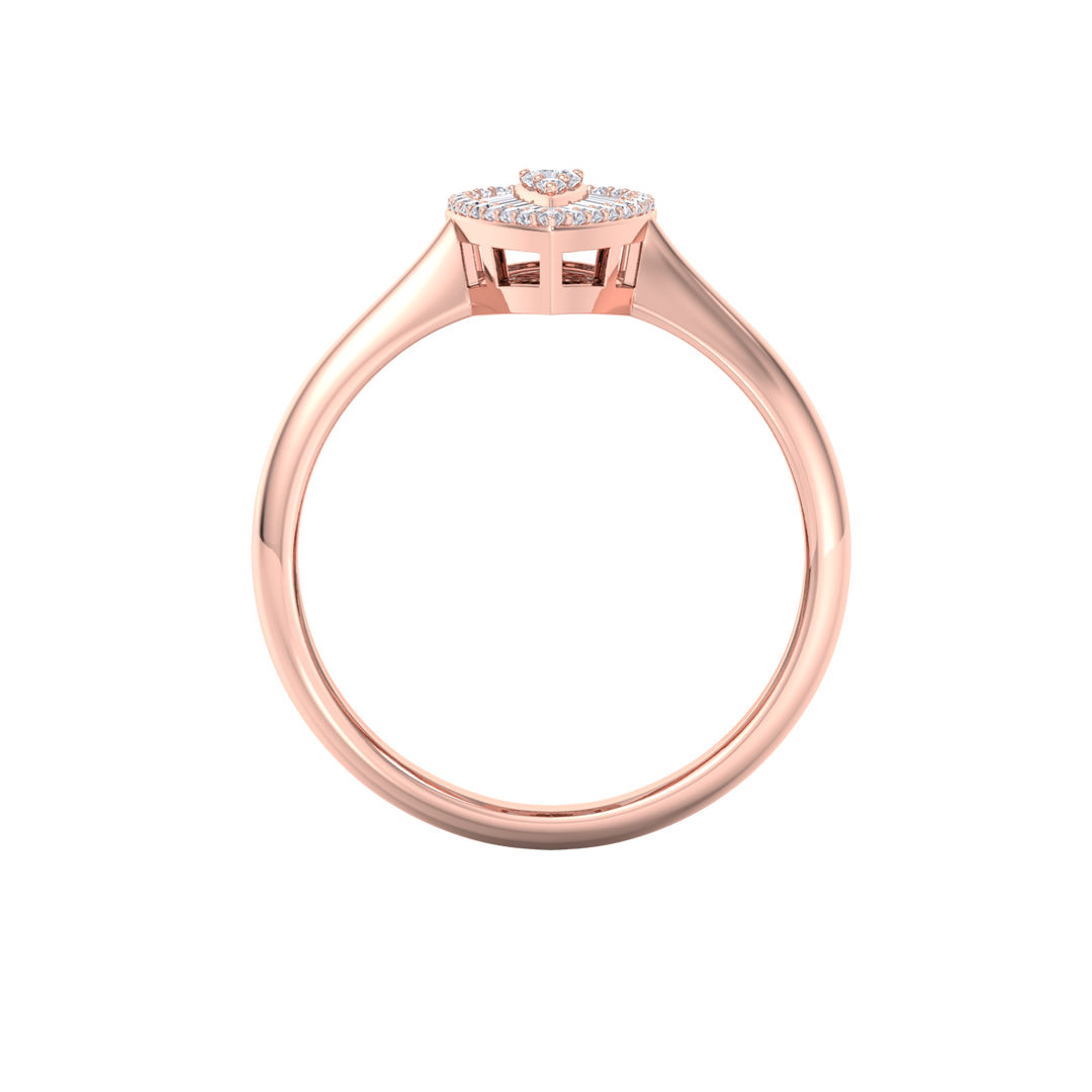 Diamond ring in rose gold with white diamonds of 0.39 ct in weight