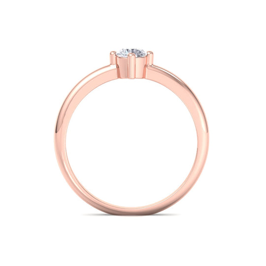 Diamond ring in rose gold with white diamonds of 0.25 ct in weight