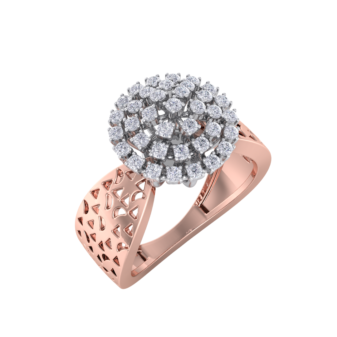 Diamond ring in rose gold with white diamonds of 0.33 ct in weight