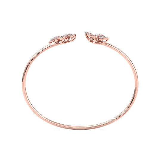 Bracelet in rose gold with white diamonds of 0.65 ct in weight