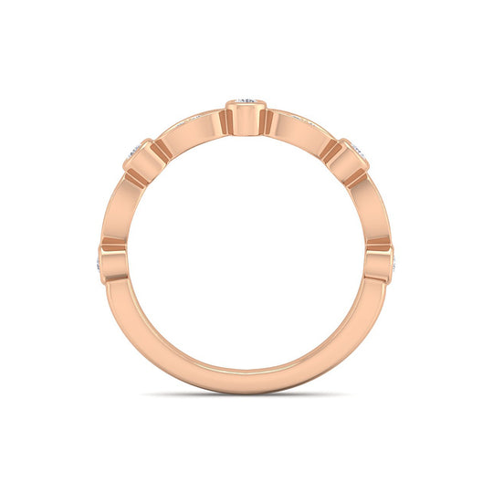 Beautiful Ring in rose gold with white diamonds of 0.16 ct in weight