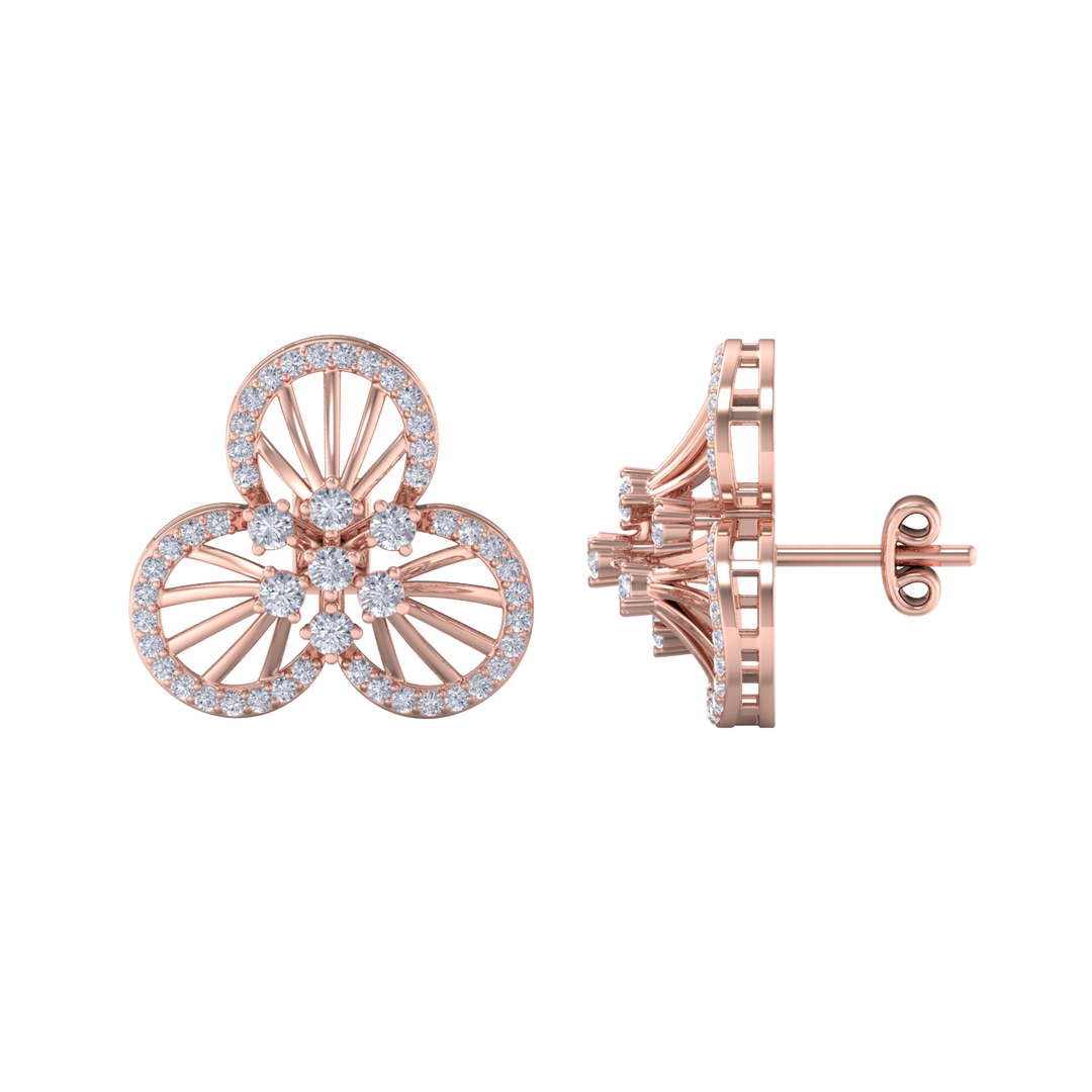 Flower shaped stud earrings in yellow gold with white diamonds of 0.84 ct in weight