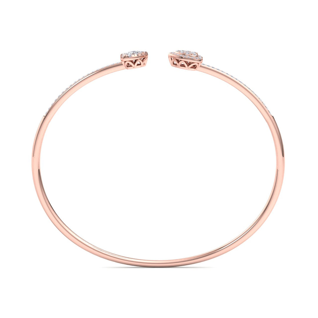 Beautiful Bracelet in rose gold with white diamonds of 0.56 ct in weight
