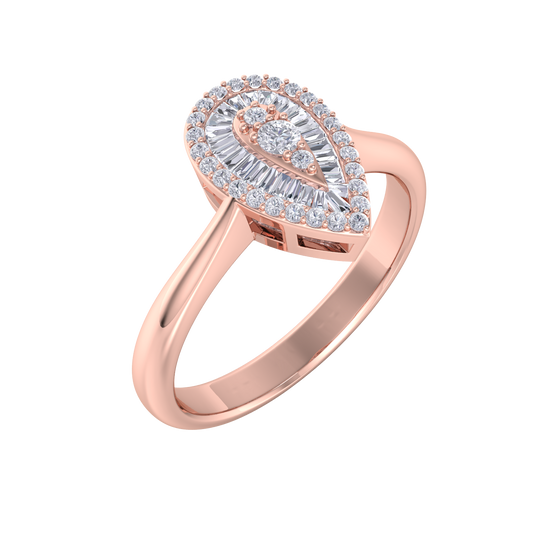 Diamond ring in rose gold with white diamonds of 0.39 ct in weight