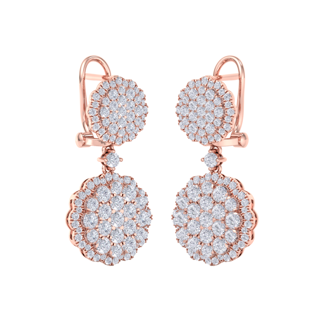 Drop earrings in white gold with white diamonds of 2.52 ct in weight