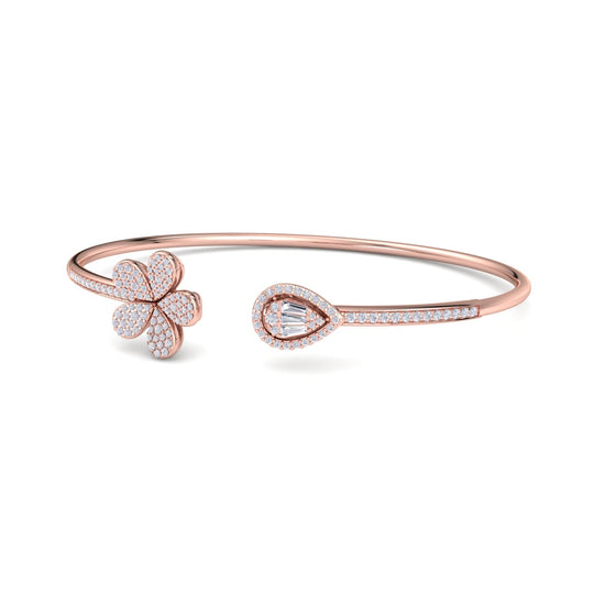 Bracelet in rose gold with white diamonds of 0.72 ct in weight