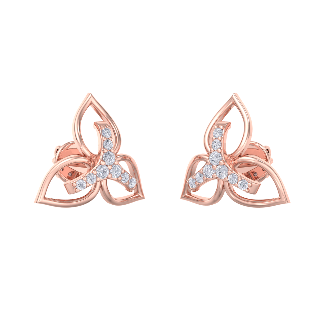 Flower shaped stud earrings in white gold with white diamonds of 0.24 ct in weight