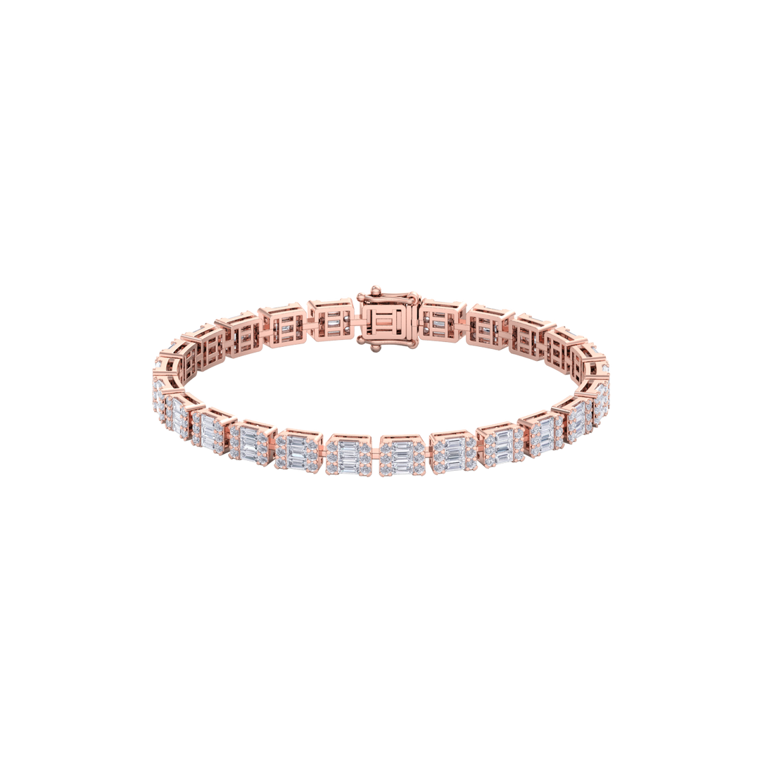 Baguette tennis bracelet in white gold with white diamonds of 3.50 ct in weight