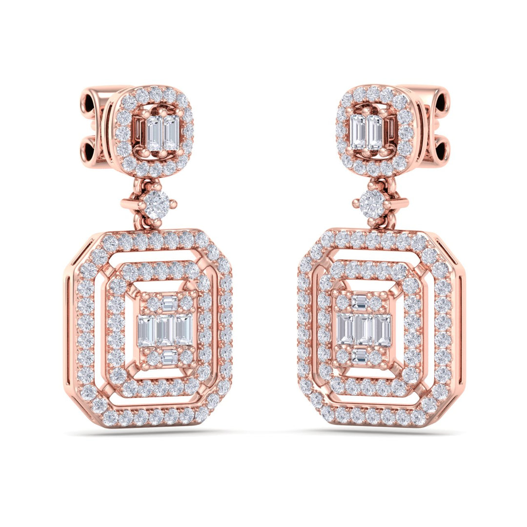 Beautiful Earrings in yellow gold with white diamonds of 0.83 in weight