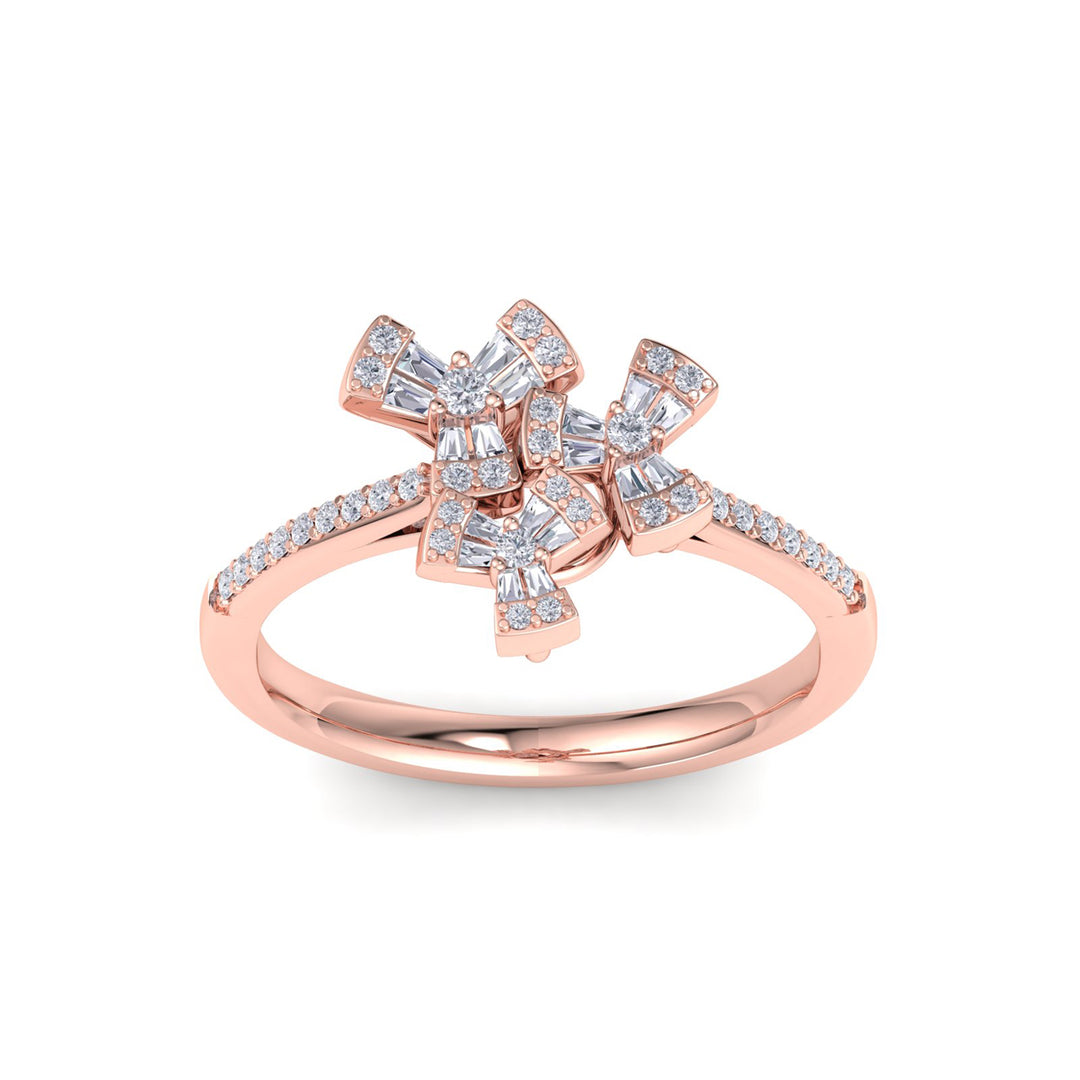 Ring in white gold with white diamonds of 0.34 ct in weight