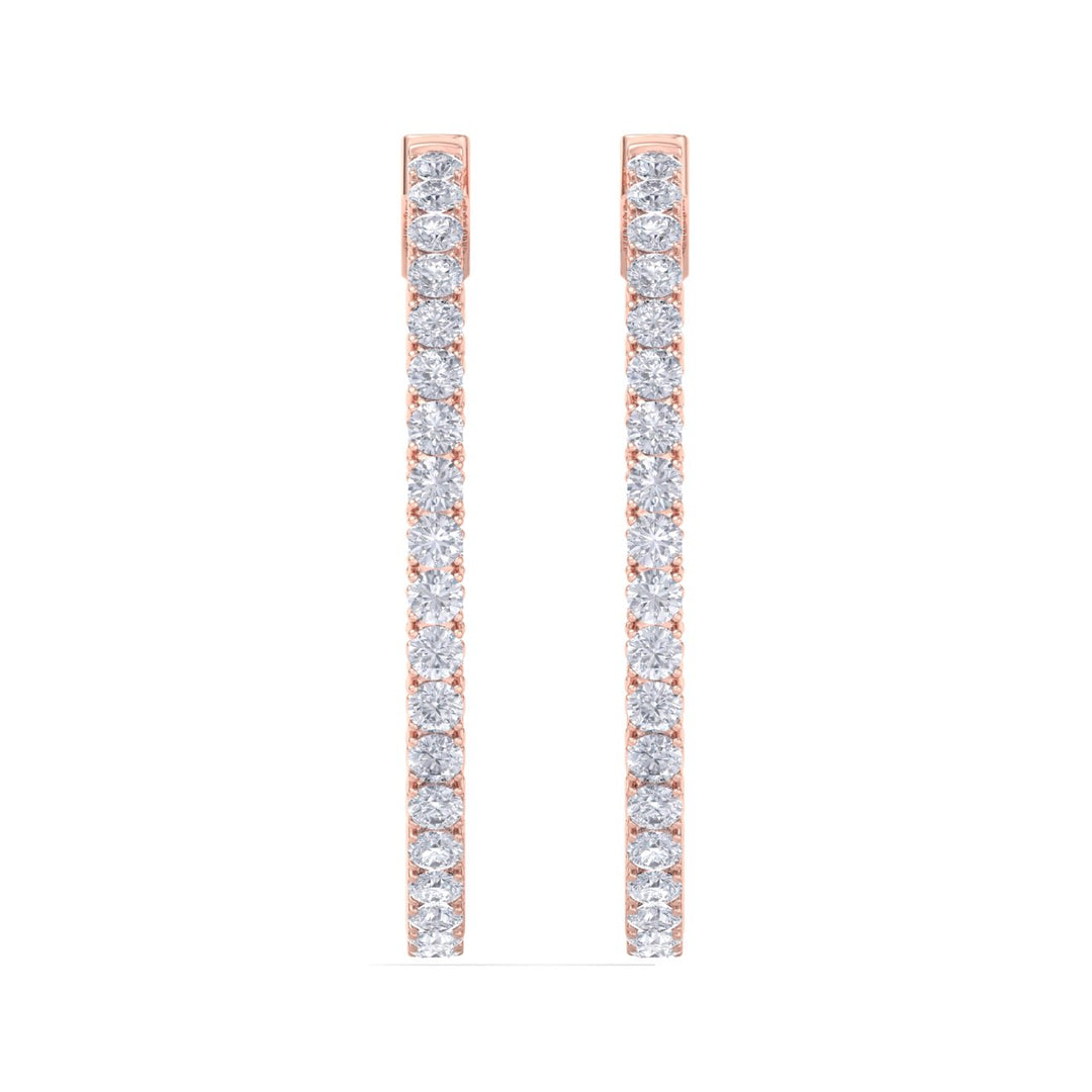 Hoop earrings in rose gold with white diamonds of 3.30 ct in weight