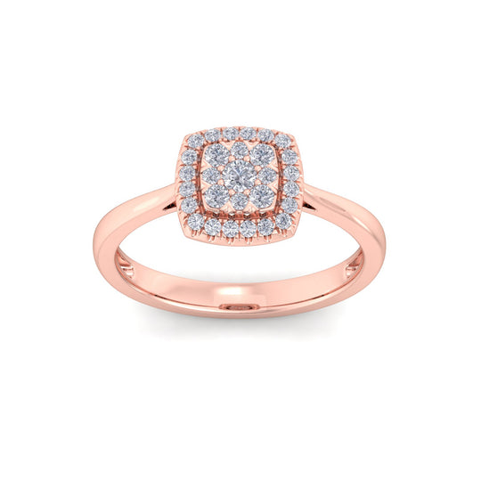 Classic square ring in rose gold with white diamonds of 0.31 ct in weight