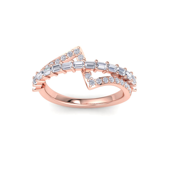 Lightning ring in rose gold with white diamonds of 0.86 ct in weight