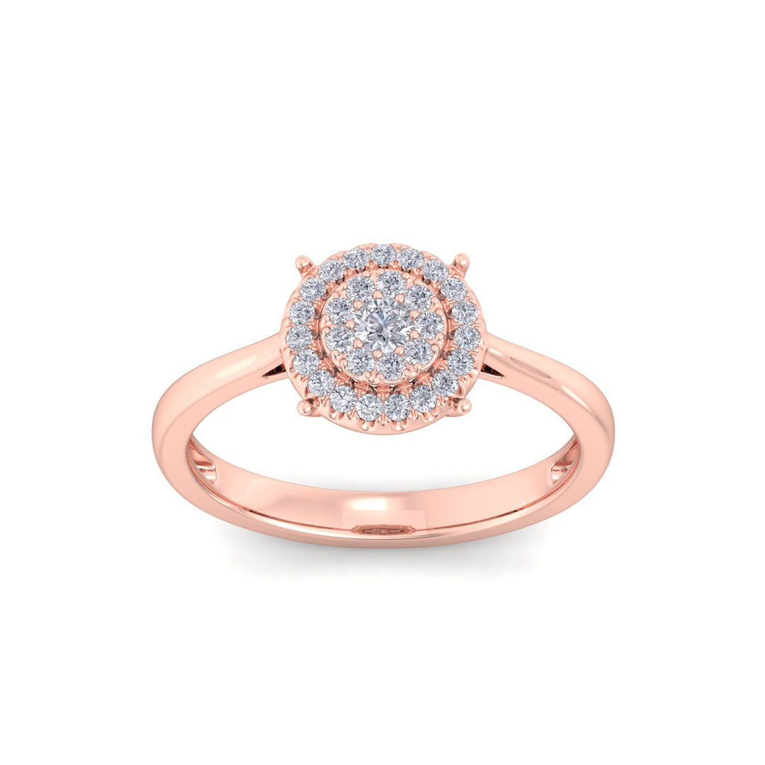 Halo engagement ring in rose gold with white diamonds of 0.27 ct in weight