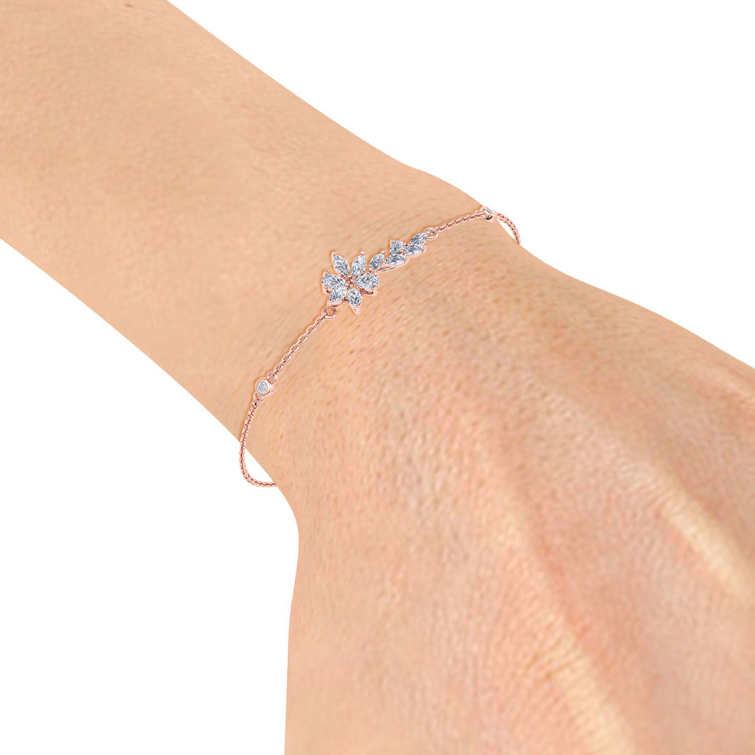 Flower bracelet in rose gold with white diamonds of 0.97 ct in weight - HER DIAMONDS®