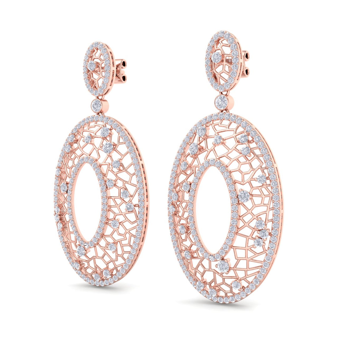 Chandelier earrings in yellow gold with white diamonds of 4.00 ct in weight