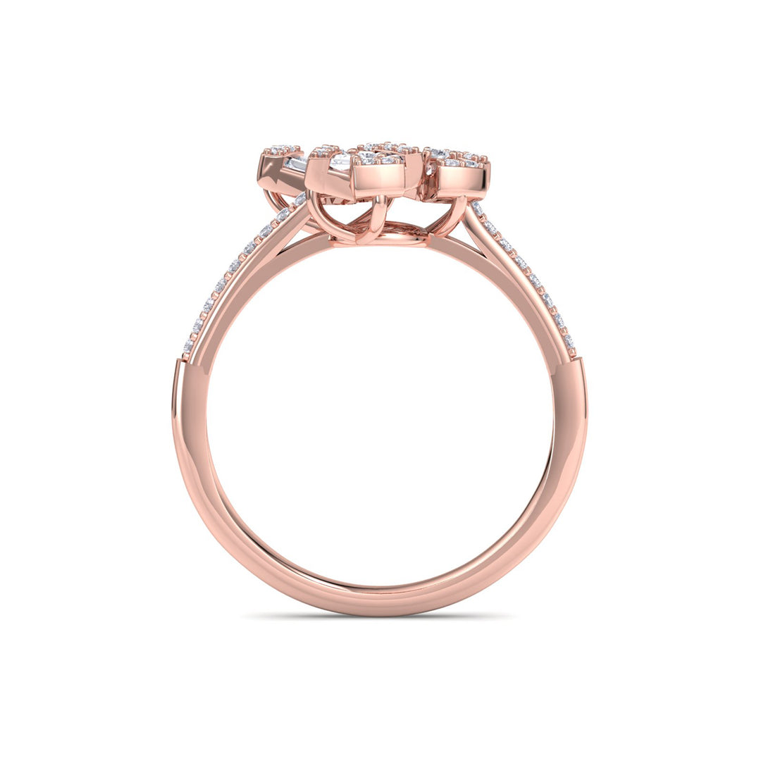 Ring in yellow gold with white diamonds of 0.34 ct in weight