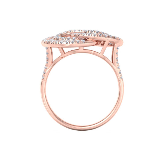 Statement ring in rose gold with white diamonds of 0.65 ct in weight