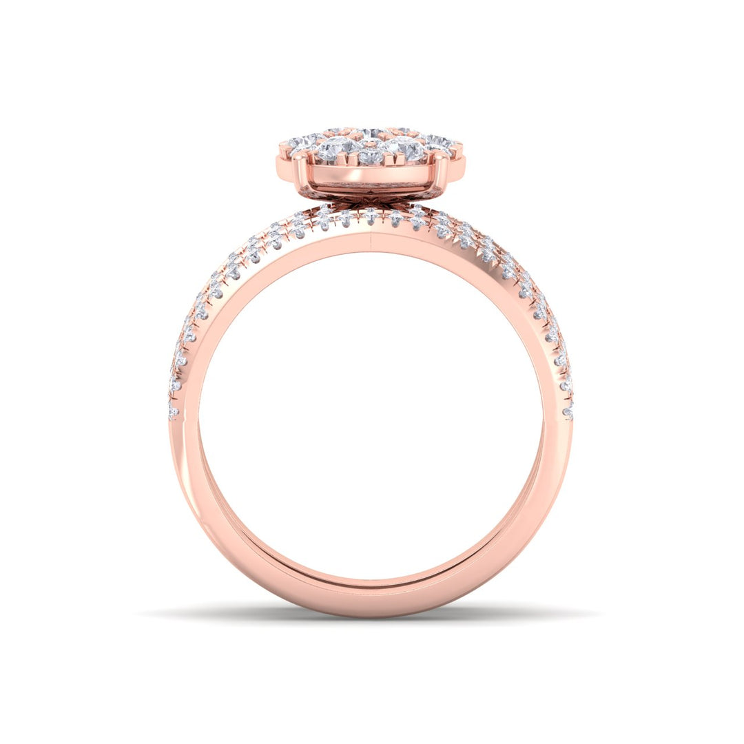 Bridal set in rose gold with white diamonds of 1.48 ct in weight