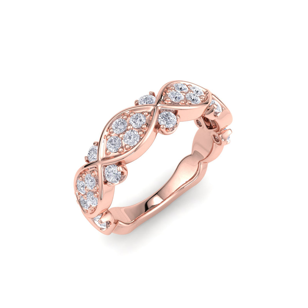 Marquise and dot ring in rose gold with white diamonds of 0.77 ct in weight