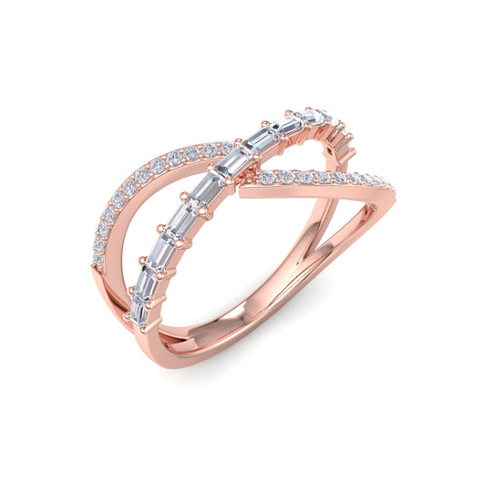 Ribbon ring in rose gold with white diamonds of 0.40 ct in weight