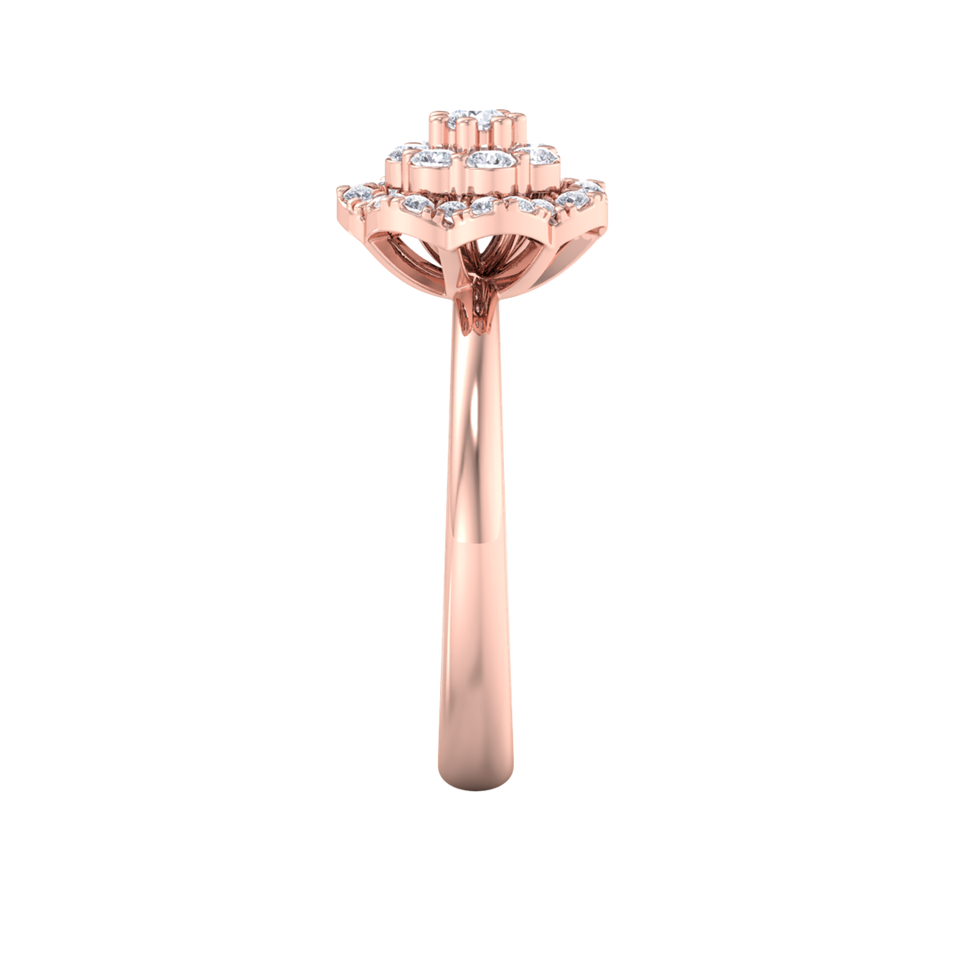 Flower diamond ring in rose gold with white diamonds of 0.35 ct in weight