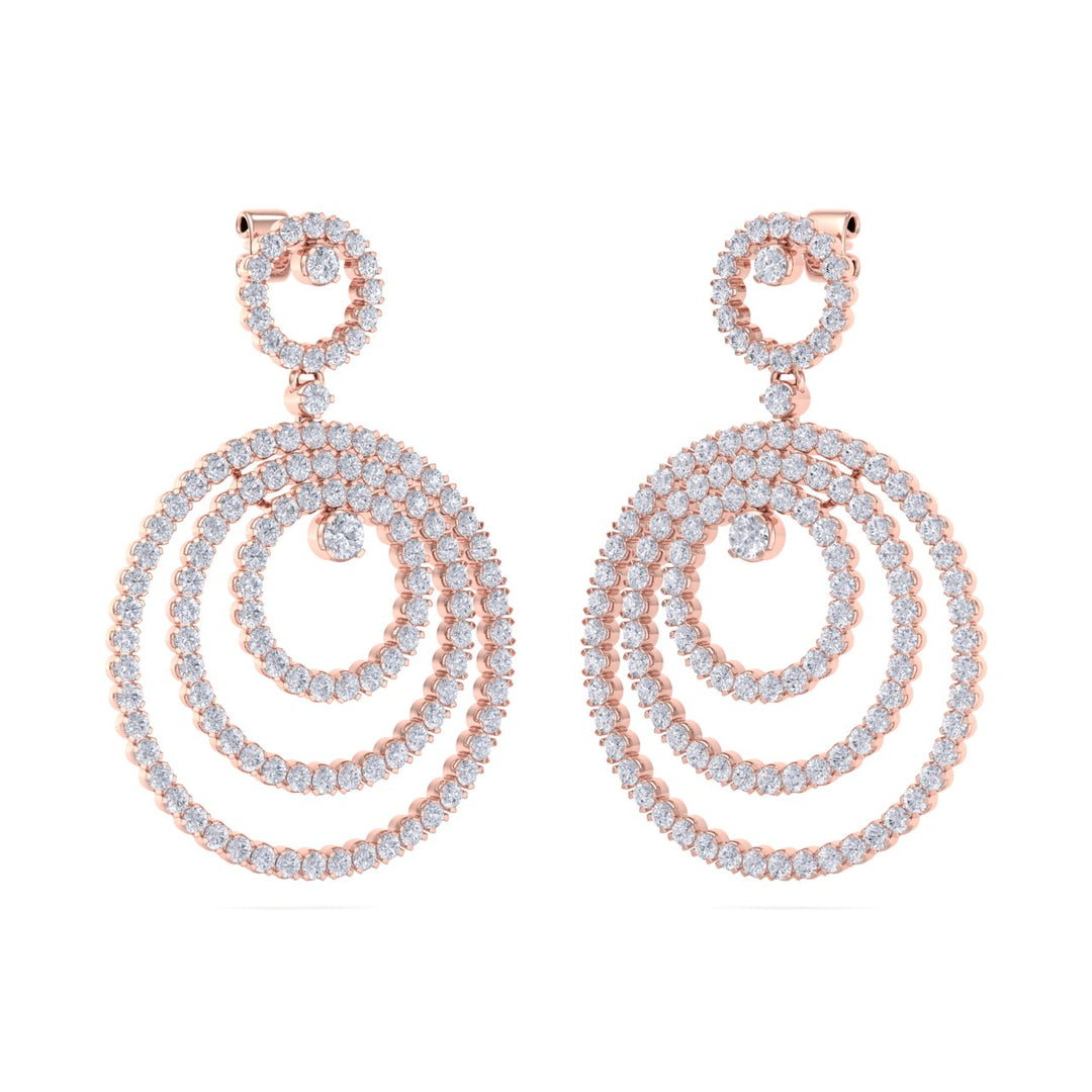 Chandelier earrings in yellow gold with white diamonds of 8.44 ct in weight
