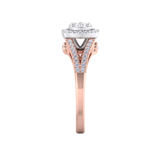 Cluster engagement ring in rose gold with white diamonds of 0.44 ct in weight