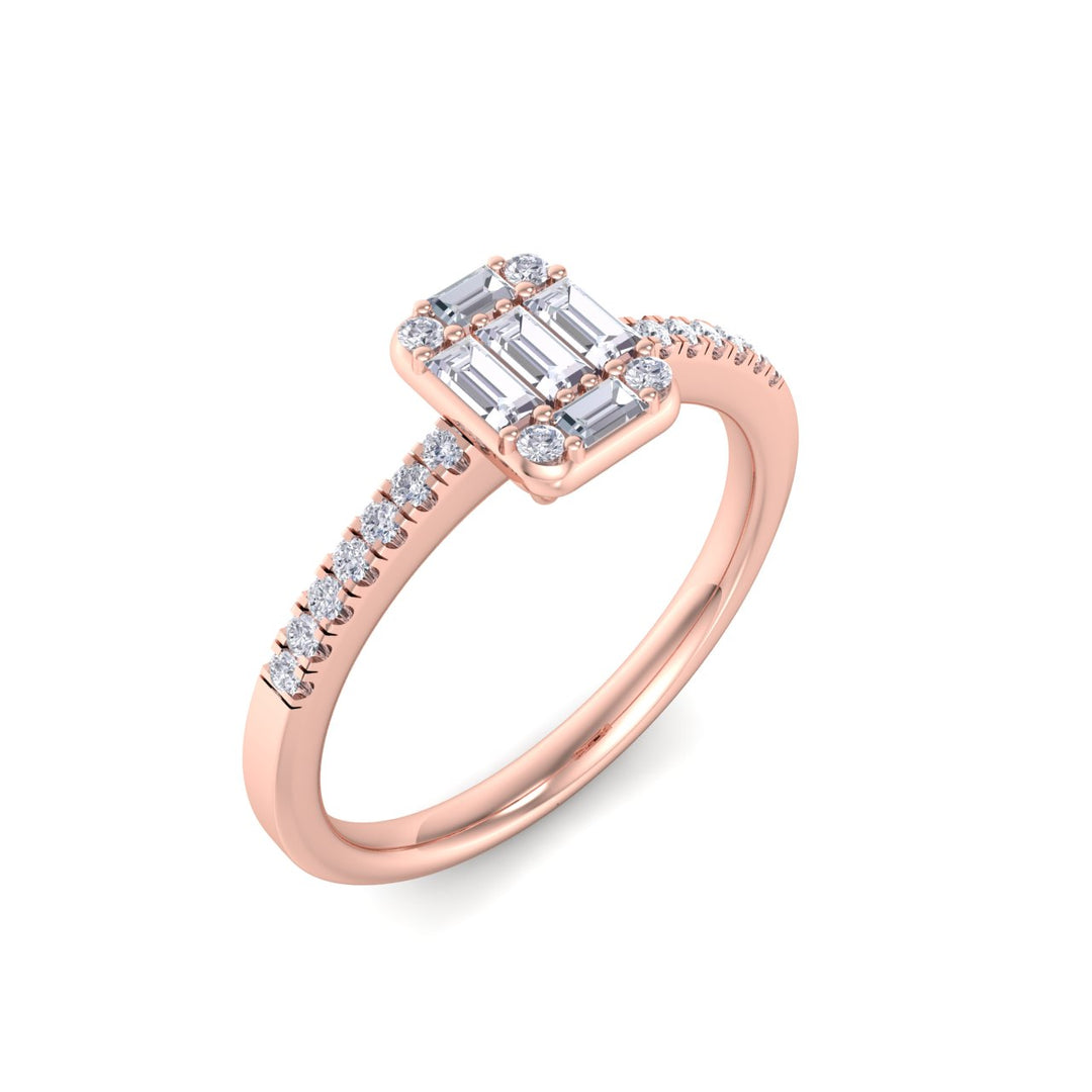 Baguette diamond ring in yellow gold with white diamonds of 0.66