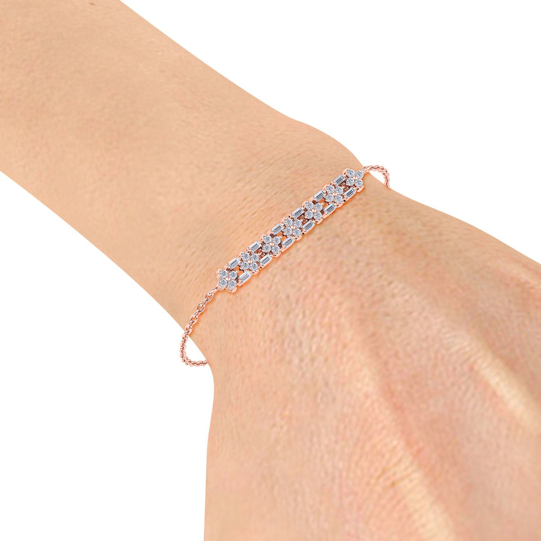 Bracelet in rose gold with white diamonds of 0.46 ct in weight