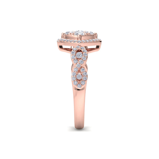 Diamond shaped halo ring in yellow gold with white diamonds of 0.82 ct in weight