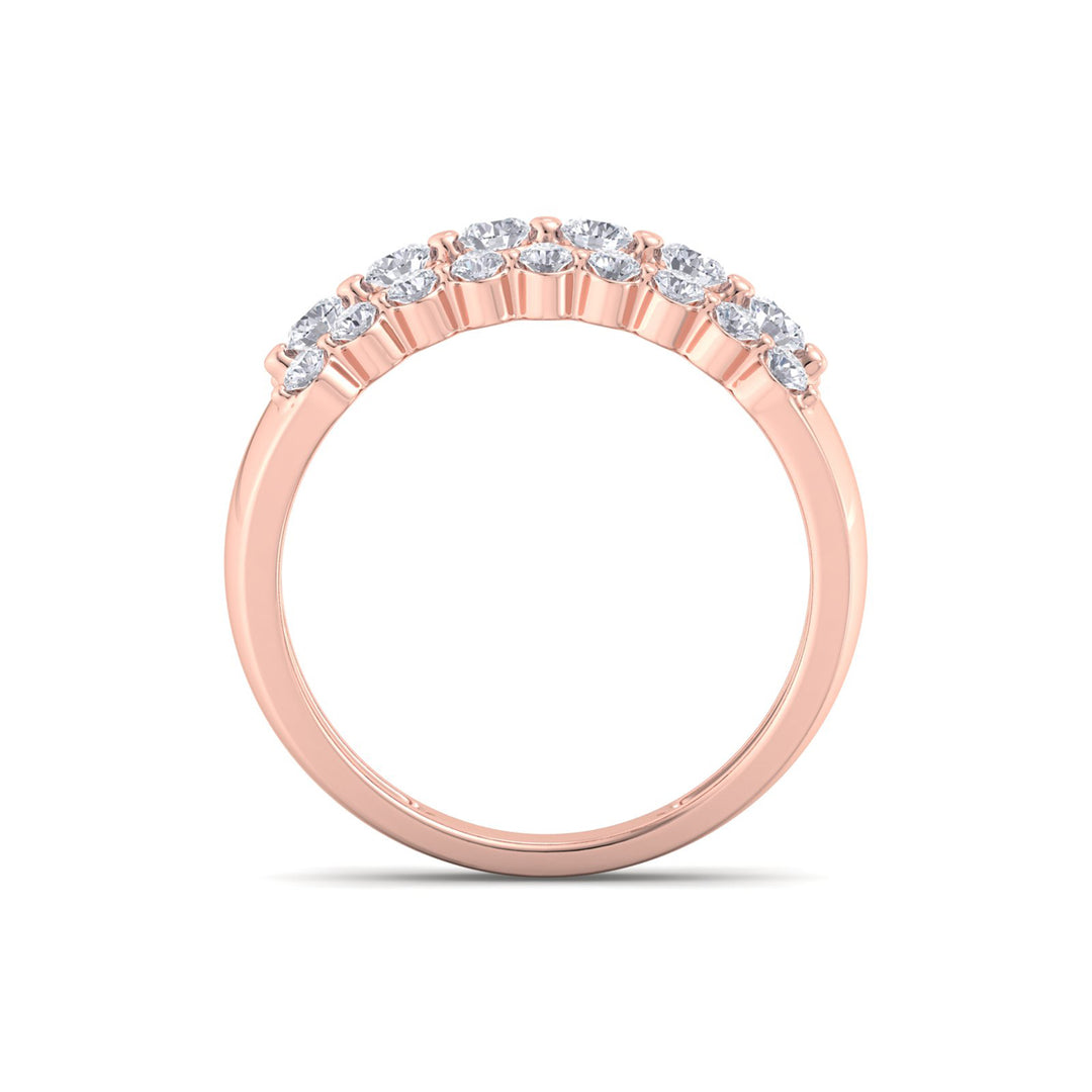 Three row ring in rose gold with white diamonds of 0.81 ct in weight