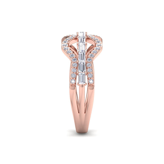 Ring in yellow gold with white diamonds of 0.54 ct in weight
