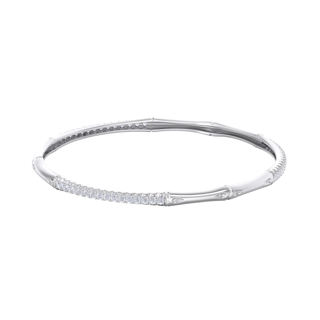 Classic bracelet in white gold with white diamonds of 2.40 ct in weight