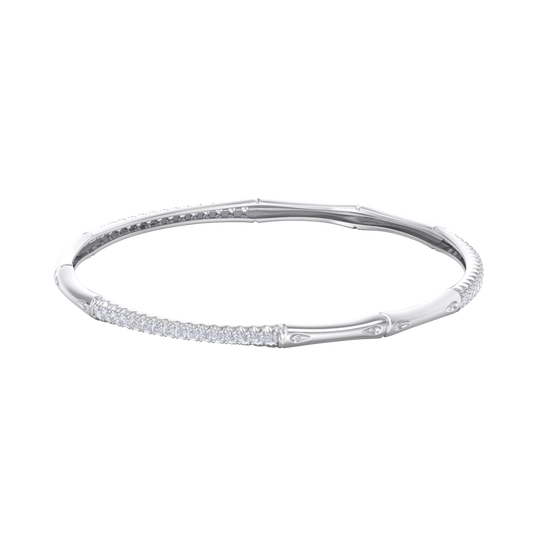 Classic bracelet in white gold with white diamonds of 2.40 ct in weight