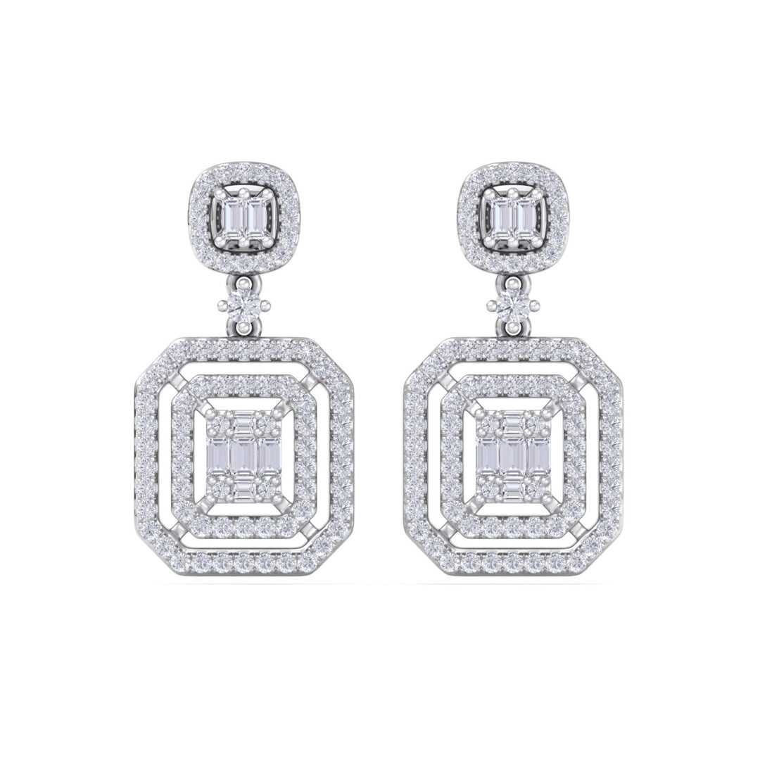 Beautiful Earrings in white gold with white diamonds of 0.83 in weight