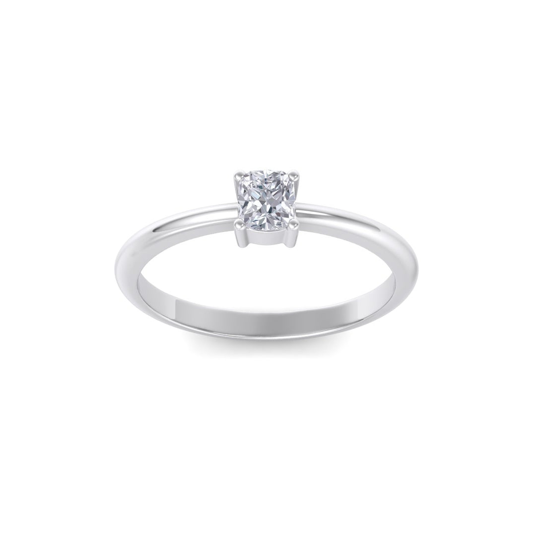 Cute Diamond ring in rose gold with white diamonds of 0.25 ct in weight