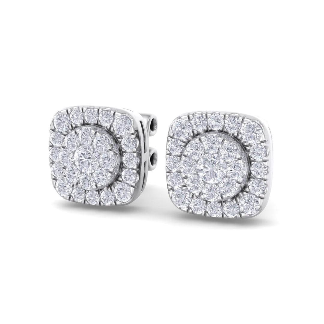 Elegant stud earrings in rose gold with white diamonds of 0.51 ct in weight