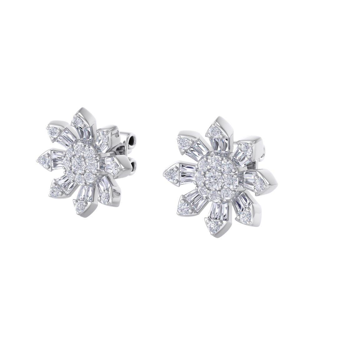 Small flower stud earrings in white gold with white diamonds of 0.59 ct in weight