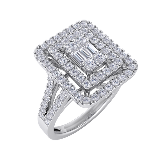 Square diamond ring with split shank in rose gold with white diamonds of 1.02 ct in weight