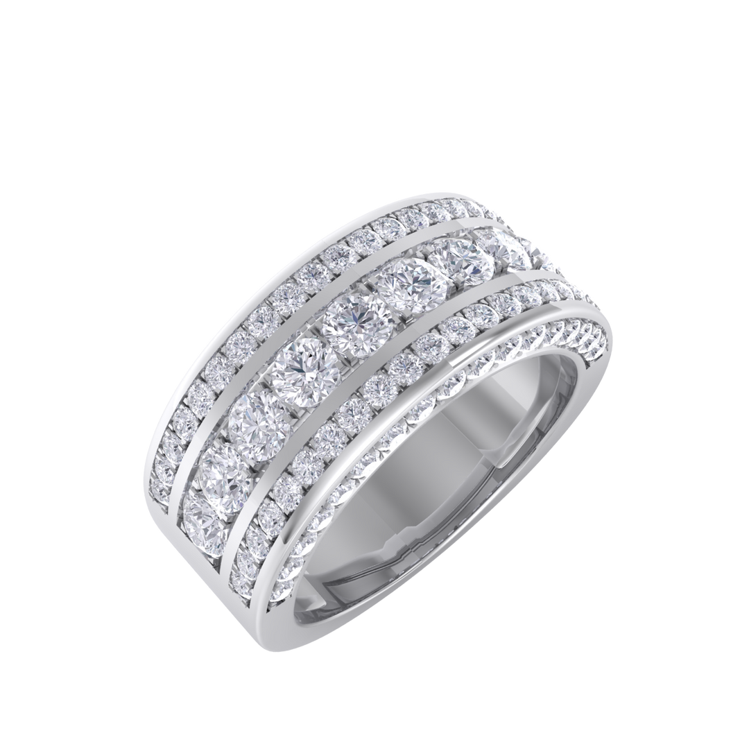 Five row diamond ring in white gold with white diamonds of 1.39 ct in weight
