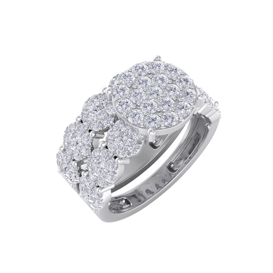 Diamond ring in white gold with white diamonds of 1.75 ct in weight
